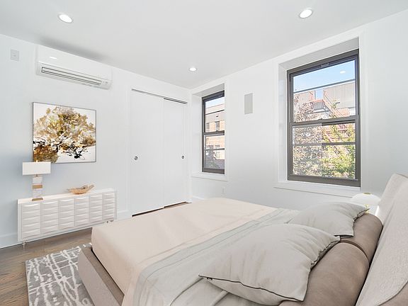 2nd image of 519 E 6th St #7A