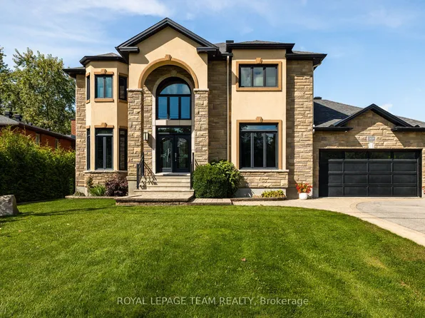 1419 Balmoral Dr, Ottawa, ON K1V 1E2