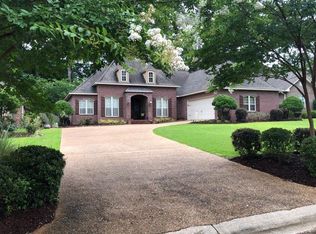 1217 Fisher Park St, Brookhaven, MS 39601