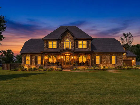 728 Furman Dr, Murfreesboro, TN 37129