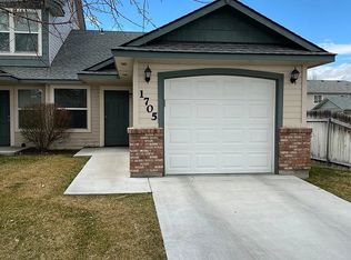 1705 Checola St, Nampa, ID 83686