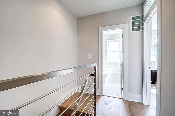211 Ascot Pl NE — Photo 14