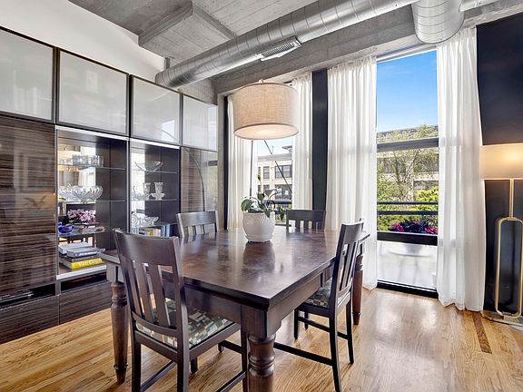 5th image of 1151 W 15th St Unit 238