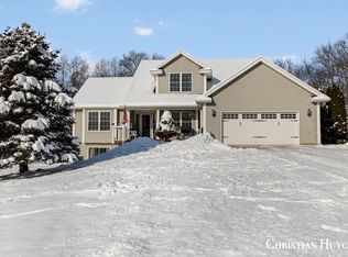 3230 Hickory Ln, Saranac, MI 48881