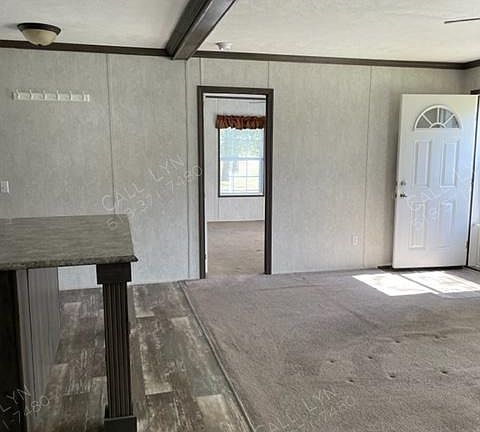 5th image of 50 Saratoga Dr