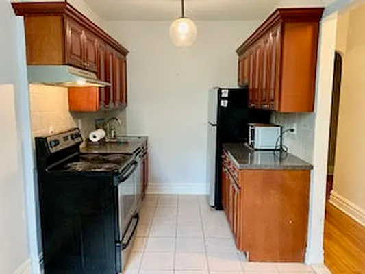 Rented by Compass | media 12