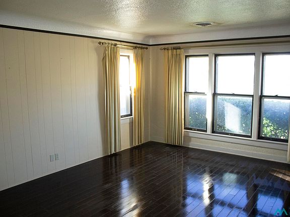 5th image of 1200 Highland Rd