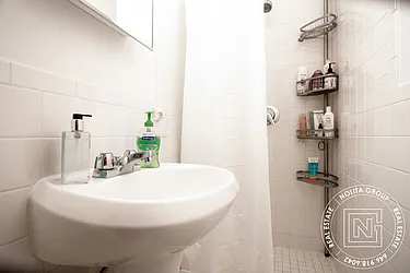 Rented by Nolita Group