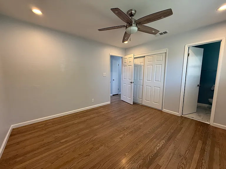 5376 Selma Ave — Photo 22
