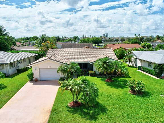 2nd image of 10406 NW 70th Court