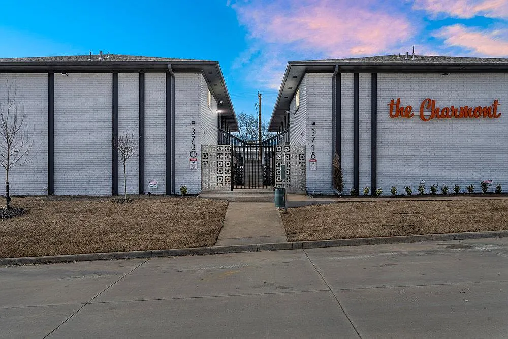 1 bed, $995 — Photo 1