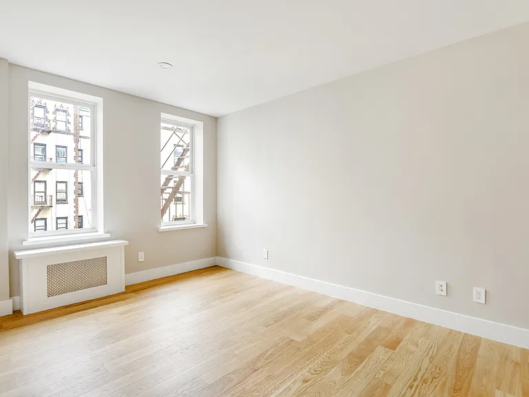 805 Saint Marks Ave #B4E — Photo 8