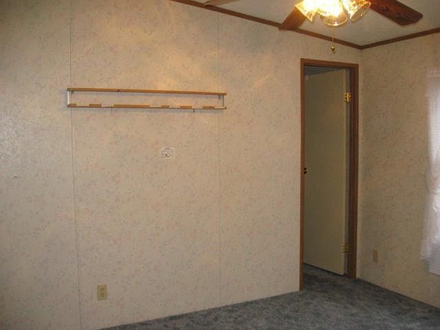 2nd image of 2161 Bloom Rd