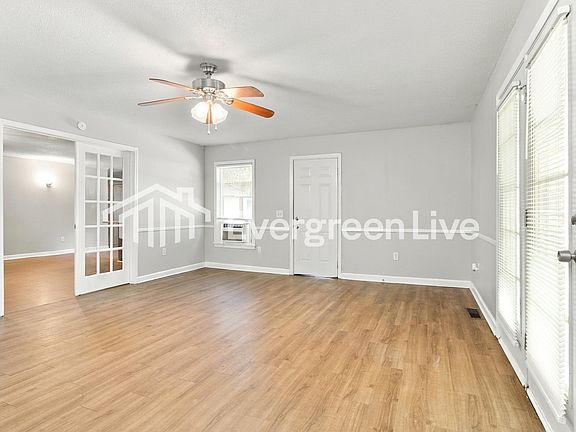 4th image of 103 Martindale Dr