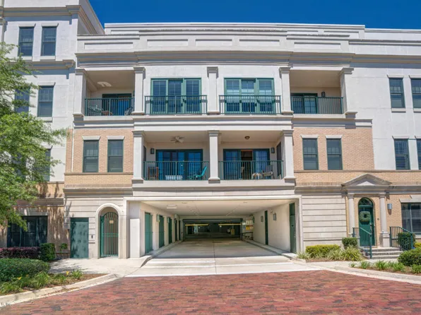 1661 Riverside Ave #202, Jacksonville, FL 32205