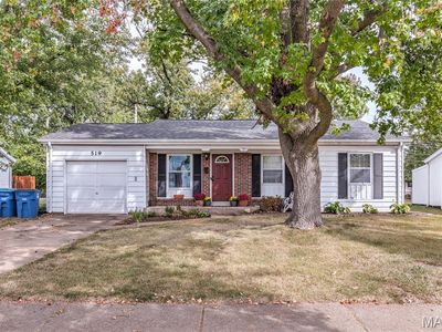 519 White Birch Way, Hazelwood, MO, 63042