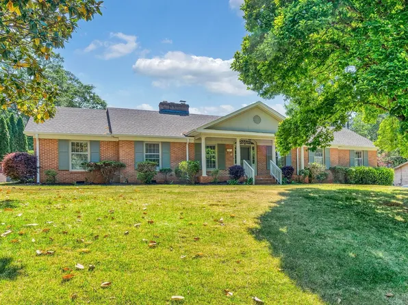 103 Pinetree Cir, Spartanburg, SC 29307