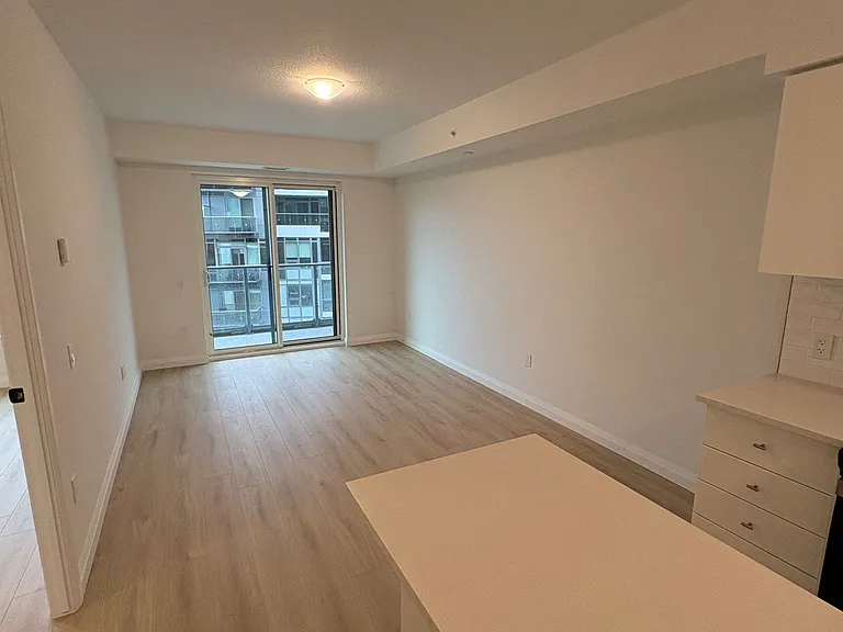 93 Arthur St N #809 — Photo 12