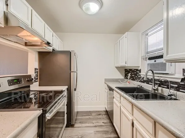 1215 S Gilbert St, Castle Rock, CO 80104