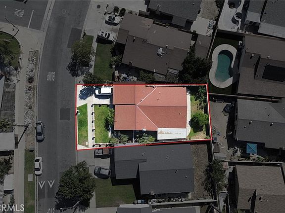 4th image of 10262 Mandalay Ct
