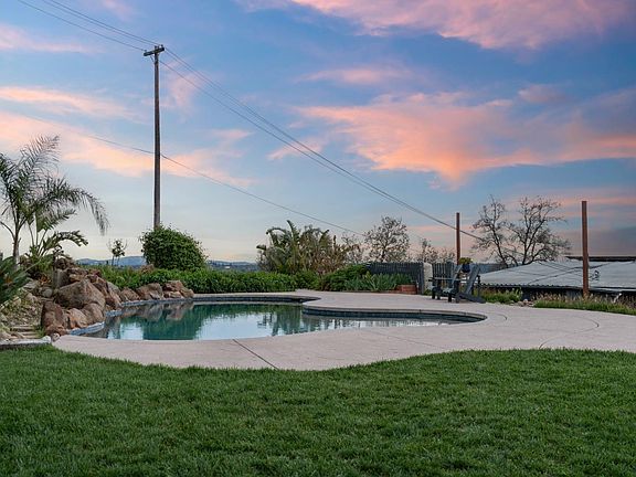 3rd image of 8470 Horseshoe Hill Rd