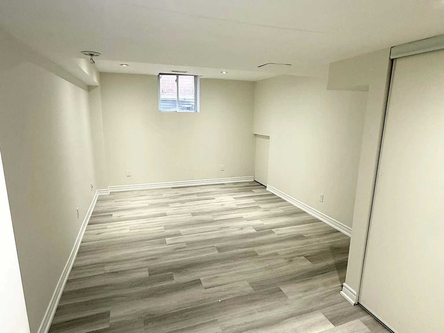 2 bed, $1,800 — Photo 4