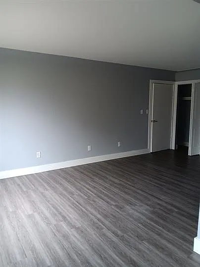 415 E Mill St #4 — Photo 15