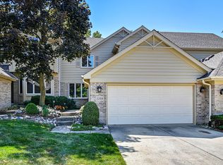 2259 Durand Dr, Downers Grove, IL 60515