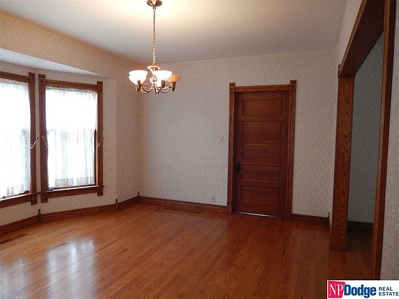 4th image of 1649 N Clarkson St