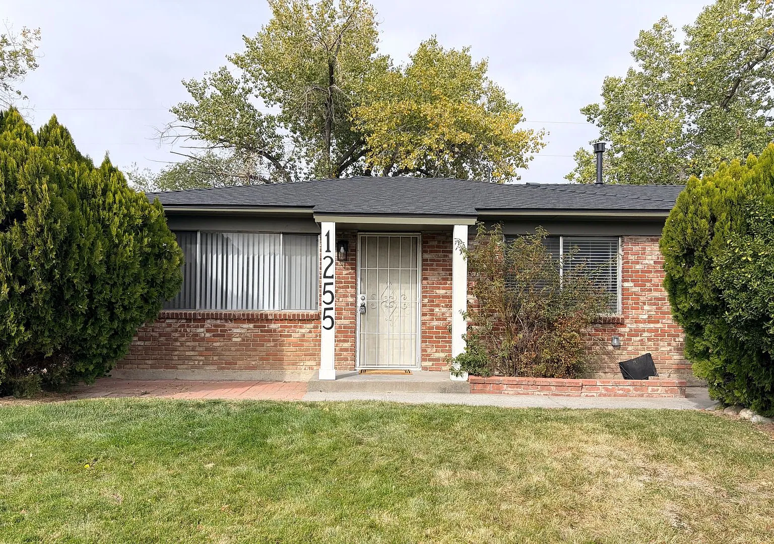 Takeover - Hubb Realty - Ele1233 — Photo 1