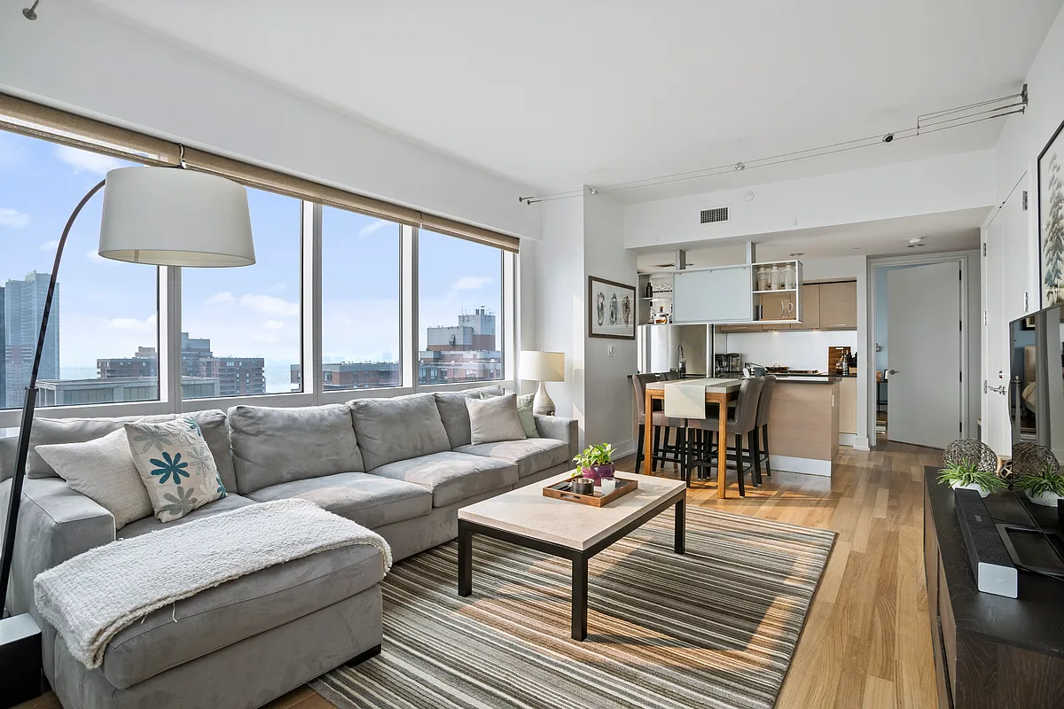 350 West 42nd St Unit 41H  