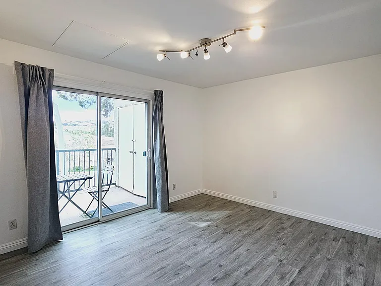 3448 Hathaway Ave #343 — Photo 12