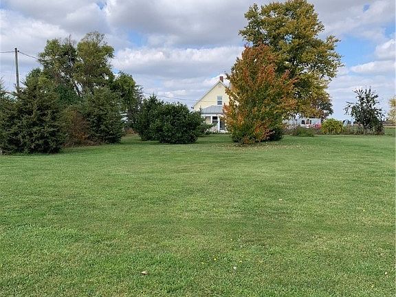 2nd image of 871 County Road 25