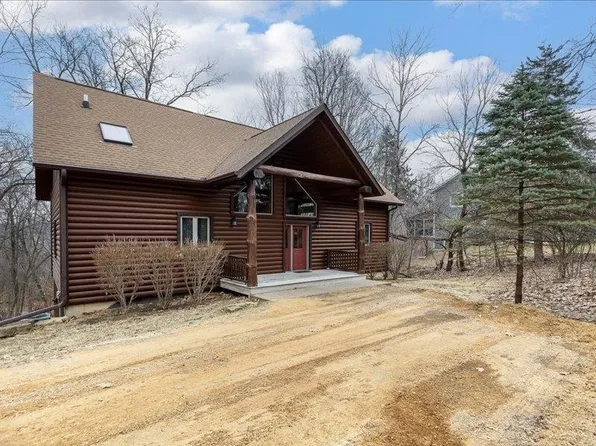242 Blackhawk Trce, Galena, IL 61036