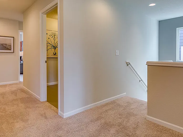 3664 NE Pioneer St — Photo 17