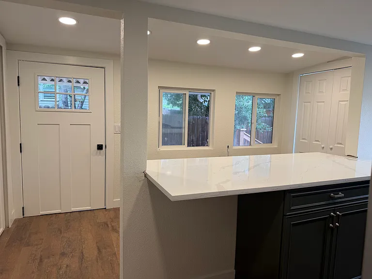 426 W Platte Ave — Photo 10