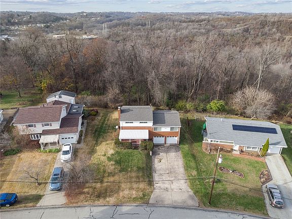 5th image of 805 Cranberry Dr