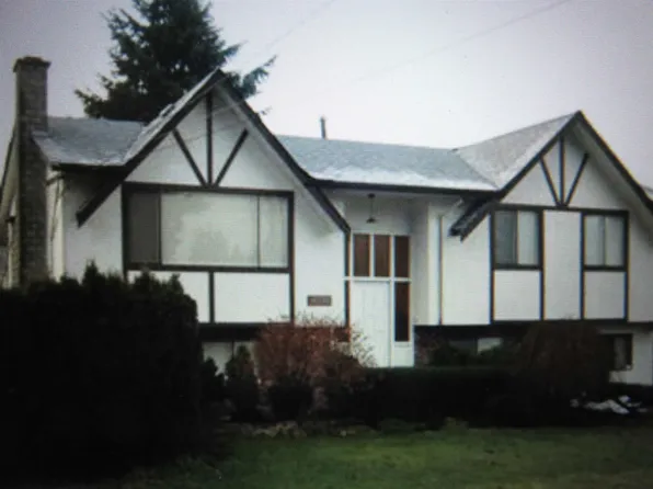 14086 103a Ave, Surrey, BC V3T 5A3