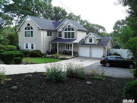 3rd image of 117 Grassy Pond Dr
