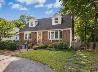 68 Harding Rd, Lexington, MA 02420