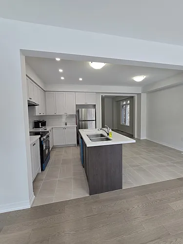 45 Auckland Dr Photo 1