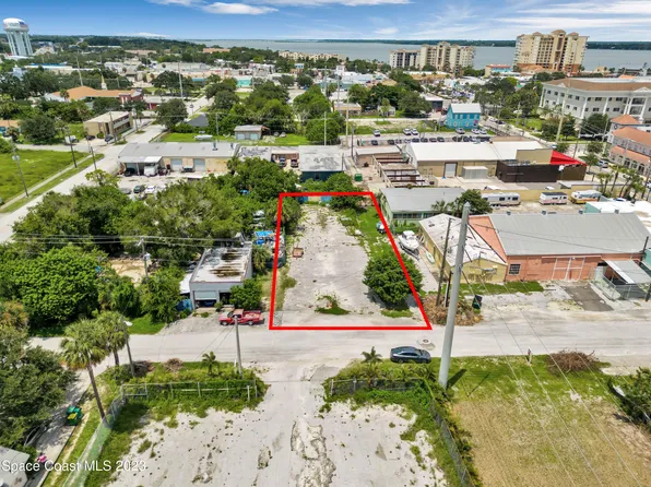 124 Factory St, Cocoa, FL 32922