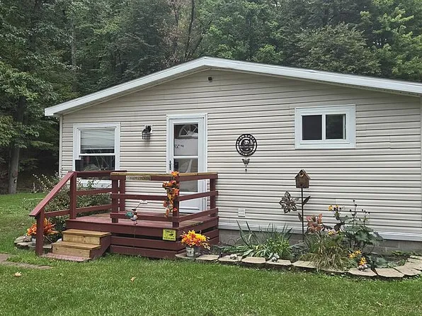 6761 Autumn Ave, Newaygo, MI 49337
