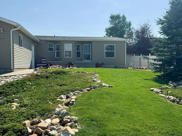 1605 Shetland Dr, Laramie, WY 82070