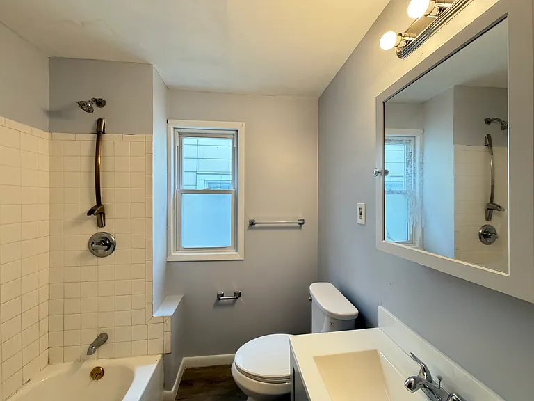 51 Kamper Ave #1 — Photo 8