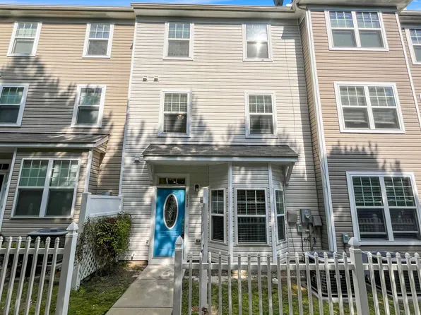 201 Coalinga Ln Unit 110, Raleigh, NC 27610