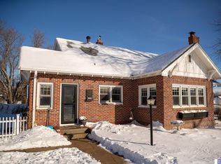 628 Kingsley Ave, York, NE 68467
