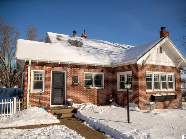 628 Kingsley Ave, York, NE 68467