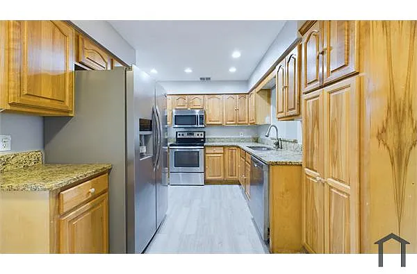 Building Photo - 2970 Morris Dr