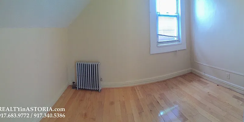 Rented by Alexiou Realty | media 23